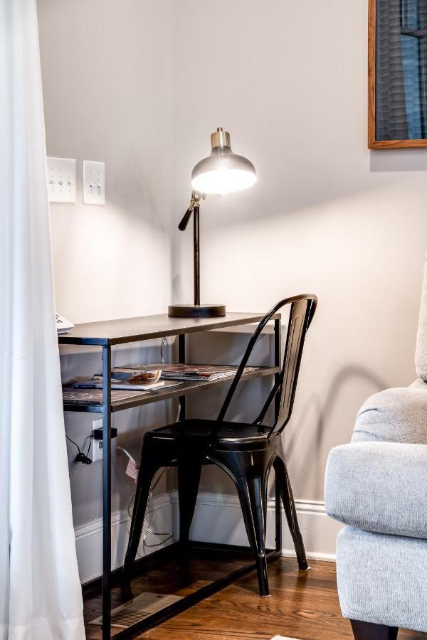 Nell'S Haven Two Miles To Downtown & Broadway Villa Nashville Bagian luar foto